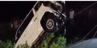3 Dead as Car Plunges in River in Rajasthan’s Udaipur Deadly Udaipur Car Accident: Vehicle Swept into Flooded Drain, Two Dead, One Missing