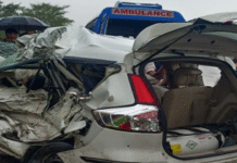 6 Killed and One Grievously Injured in Car-Truck Collision in Chhattisgarh 6 Killed and One Grievously Injured in Car-Truck Collision in Chhattisgarh