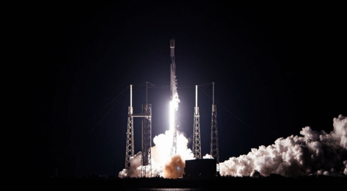 SpaceX Boosts Global Internet Coverage, Expands to India with 24 New Starlink Satellites SpaceX Boosts Global Internet Coverage Expands to India too with 24 New Starlink Satellites