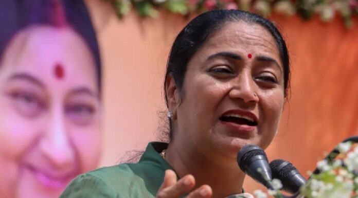 Rekha Gupta: Government approves ‘Delhi Mitra’ app; citizens can register complaints online Delhi Government, Delhi Mitra App, Online Complaints, Citizen Services, Government Decision, Public Grievances, Digital Platform