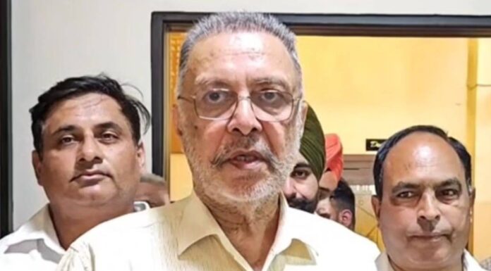 All the scammers are in BJP; the central government is sitting on our funds… Health Minister Dr. Balbir has hit the target. All the scammers are in BJP; the central government is sitting on our funds… Health Minister Dr. Balbir has hit the target.