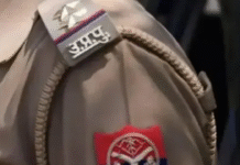 UP Man Climbs Tower, Demands ‘Girlfriend’ for Marriage – Police Rescue Him UP Man Climbs Tower, Demands ‘Girlfriend’ for Marriage – Police Rescue Him