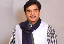 Veteran Actor Warns Bollywood’s Golden Era Fading Veteran Actor Warns Bollywood’s Golden Era Fading