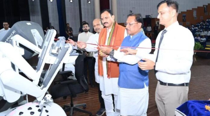 Robotic surgery is a new revolution in Chhattisgarh’s medical facilities: CM Vishnu Dev Sai Robotic surgery is a new revolution in Chhattisgarh's medical facilities: CM Vishnu Dev Sai