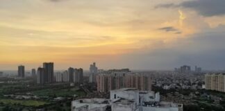 Noida Real Estate Dispute: Woman Threatens X to Extort ₹10 Lakh, Sparks Social Media Outcry