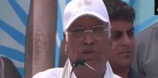 Kharge Accuses PM Modi Of ‘Vote Theft’ To Secure Bihar Election Win Kharge accuses PM Modi of ‘vote theft’ to secure Bihar election win
