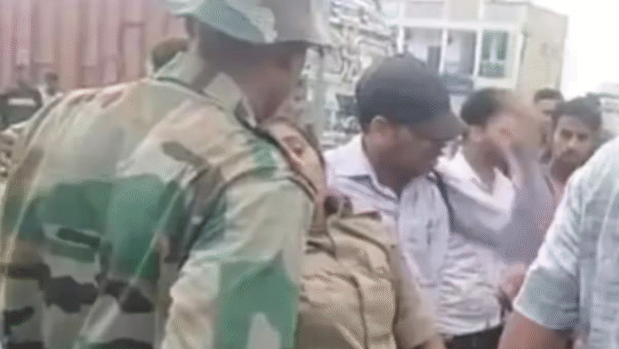 Police Vehicle Escorting VIP Meets with Accident in Gaya, 4 Policemen Injured