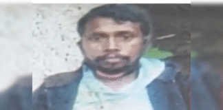 Top Naxal Leader with ₹10 Lakh Bounty Shot Dead in Jharkhand Encounter Naxal commander with Rs 10 lakh bounty killed in encounter in Jharkhand's Chaibasa