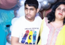 Mother and Son Die After Jumping from 13th Floor of Greater Noida Building; Suicide Note Found Mother and Son Die After Jumping from 13th Floor of Greater Noida Building; Suicide Note Found