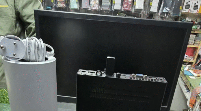 Two held in illegal mobile IMEI tampering racket in Mumbai’s Powai Two held in illegal mobile IMEI tampering racket in Mumbai’s Powai