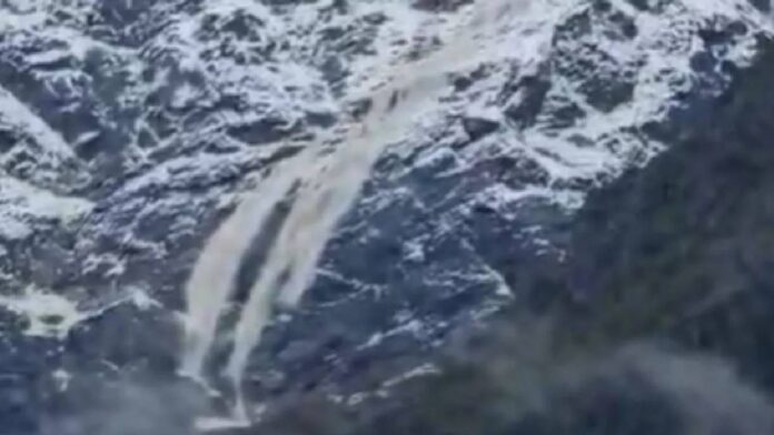 Video: Massive Avalanche Rocks Rudraprayag, Chorabari Glacier Shaken By Nature’s Fierce Outburst