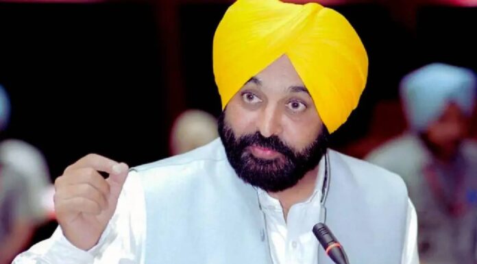 Punjab Government Launches Door-To-Door Doctor Mission To Prevent Post-Flood Diseases Across Affected Villages Punjab Government Launches Door-To-Door Doctor Mission To Prevent Post-Flood Diseases Across Affected Villages