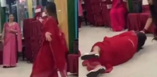 Kitty Party Dance Video Goes Viral: Aunty in Red Saree Steals the Show, But Ends in a Shocking Twist! Kitty Party Dance Video Goes Viral: Aunty in Red Saree Steals the Show, But Ends in a Shocking Twist!