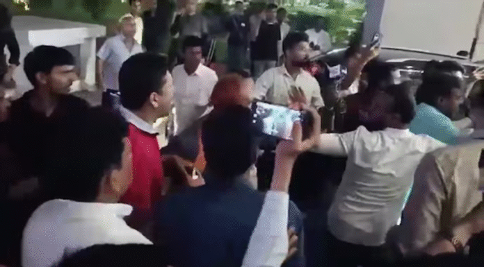 Chaos at Patna Airport: Congress Workers Clash Over Vikram Assembly Seat Allegations Patna airport turns battleground as supporters of Congress, Pappu Yadav brawl