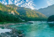 Rishikesh Viral Video Sparks Clash Between Tradition and Freedom in India Foreign woman in bikini bathes in Ganges at Rishikesh, social media uproar erupts nationwide