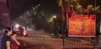 JNU Clashes Escalate: Umar Khalid & Sharjeel Imam Effigies Spark Violence JNU Clashes Escalate: Umar Khalid & Sharjeel Imam Effigies Spark Violence