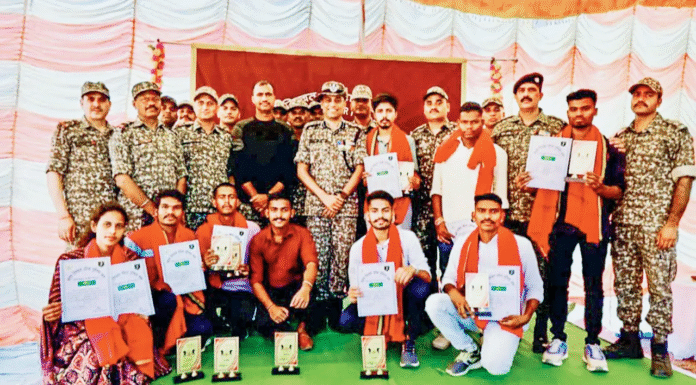 10 Tribal Youths from Chhattisgarh Trained by ITBP Crack SSC, State Police Exams 10 Tribal Youths from Chhattisgarh Clear SSC, State Police Exams with ITBP Support