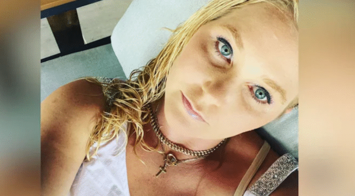 Choked, Beaten, And Raped: Epstein Survivor Virginia Giuffre Memoir Chilling Details Assault By PM Who ‘Laughed’ At Her Pain Choked, Beaten, And Raped: Epstein Survivor Giuffre Memoir Chilling Details Assault By PM Who 'Laughed' At Her Pain