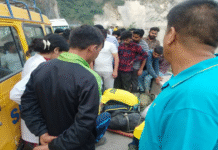 Badrinath Highway Accident: Vehicle Found in Gorge After 24 Hours, Three Dead Badrinath Highway Accident: Vehicle Found in Gorge After 24 Hours, Three Dead