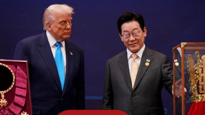 usa Trump welcomed in South Korea, receives the Golden Crown and the country's highest honor