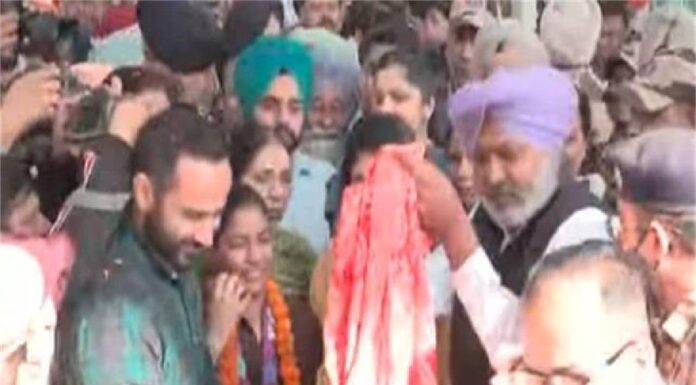 World Cup winning daughters of Punjab get a grand welcome, pictures surface World Cup winning daughters of Punjab get a grand welcome, pictures surface