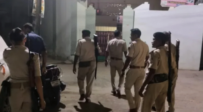EC Orders Big Shake-Up in Bihar Administration After Killing of Alleged Jan Suraaj Worker EC Orders Big Shake-Up in Bihar Administration After Killing of Alleged Jan Suraaj Worker
