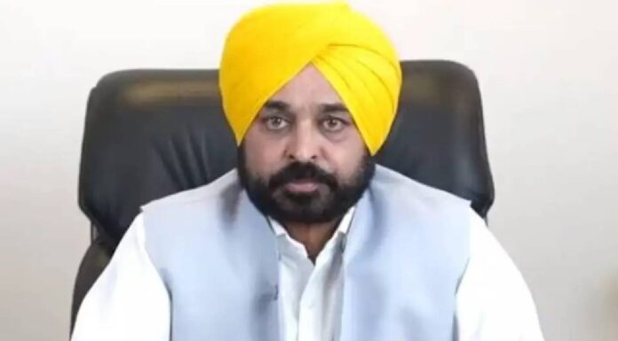 Mann government’s big attack on ‘toll loot’: 19 toll plazas closed so far, saving Rs 225 crore annually Mann government's big attack on 'toll loot': 19 toll plazas closed so far, saving Rs 225 crore annually