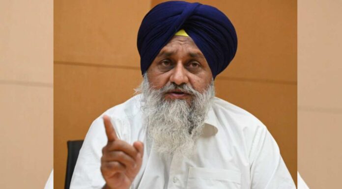 Sukhbir & Amarinder Singh Used Public Money To Tour London…While CM Mann Bringing Jobs From Japan! Sukhbir & Amarinder Singh Used Public Money To Tour London…While CM Mann Bringing Jobs From Japan!