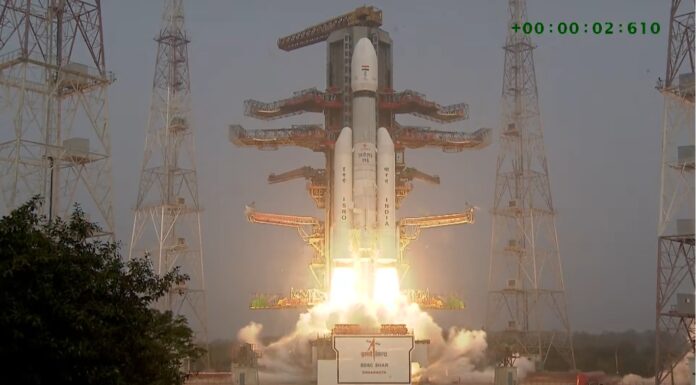 BlueBird-2 launch: ISRO’s ‘Baahubali’ Rocket LVM3-M6 Lifts Off With Heaviest Payload Ever isro