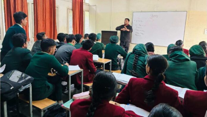 Punjab: 1700+ Students From Govt Schools To Receive Free Coaching For IIT, NIT, And AIIMS Entrance Exams