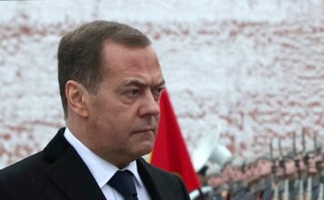 “No Other Shield Works”: Close Putin Aide Backs Nuclear Deterrence