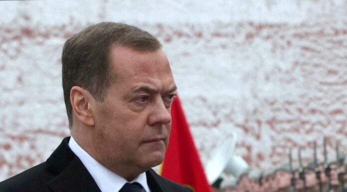 “No Other Shield Works”: Close Putin Aide Backs Nuclear Deterrence