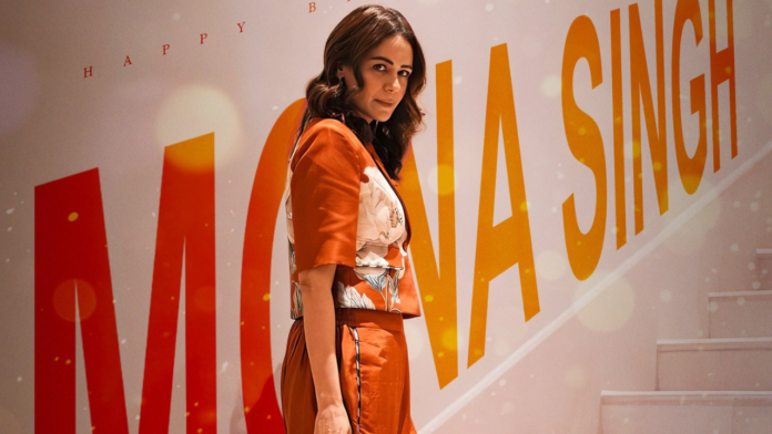 The bar-restaurant is based on a retro theme with vintage look.