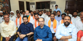 Valentine’s Day Row In MP: Shiv Sena Warns Against ‘Western Culture’ Celebrations A group of Shiv Sena workers performed puja at the Phelwan Baba temple and chanted slogans "Yahan milega babu shona tod denge kona kona".