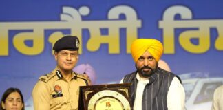 CM Bhagwant Mann hands over 508 Emergency Response Vehicles to Punjab Police CM Bhagwant Mann hands over 508 Emergency Response Vehicles to Punjab Police