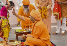 Kanya Pujan 2026: What Gifts Should You Give Young Girls? Get These 5 Gifts For Just ₹99 On the eighth day (Ashtami) of Navratri, people observe the tradition of 'Kanya Pujan' (worship of young girls).