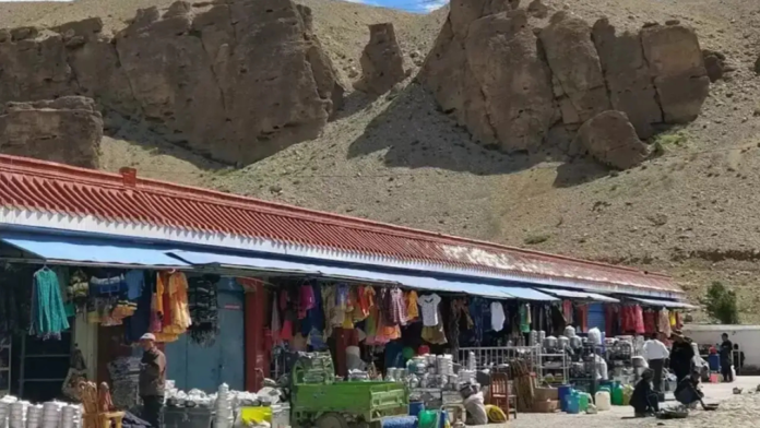 Taklakot After a long wait, border trade between India and China is going to start again.