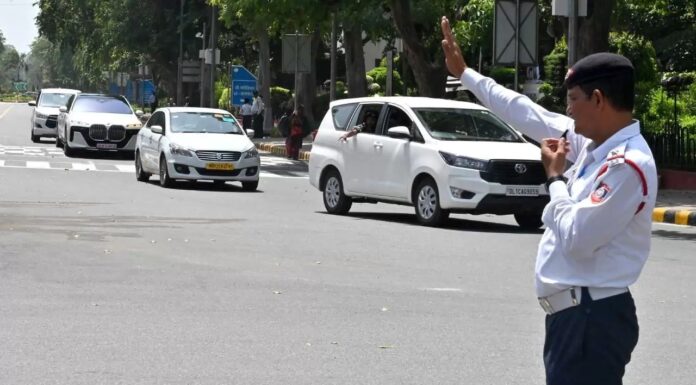 Delhi Traffic Advisory Issued For Kisan Panchayat at Ramlila Maidan Delhi Traffic Advisory Issued For Kisan Panchayat at Ramlila Maidan