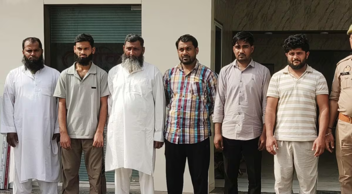 Suspects Linked to Jaish-e-Mohammed Arrested in Ghaziabad; Two Members of Hindu Organizations on Target