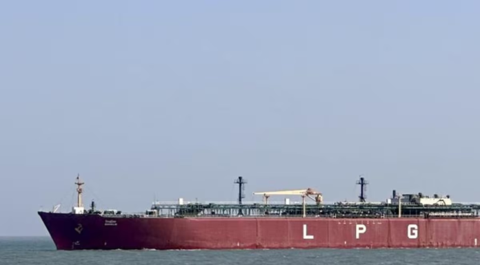 Hormuz Passage Cleared for Indian Oil Ships, Navy Remains on Alert