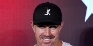 Delhi Capitals Lose Mentor Kevin Pietersen Before IPL 2026 Season Delhi Capitals Lose Mentor Kevin Pietersen Before IPL 2026 Season