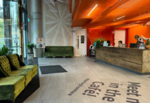 ₹3 Lakhs In Expenses, Yet Substantial Monthly Savings! SHOCKING Salary Of Indian Engineers In Dublin!! Recently, an Indian software engineer working at Amazon's Dublin office shared a detailed breakdown of his expenses and savings.