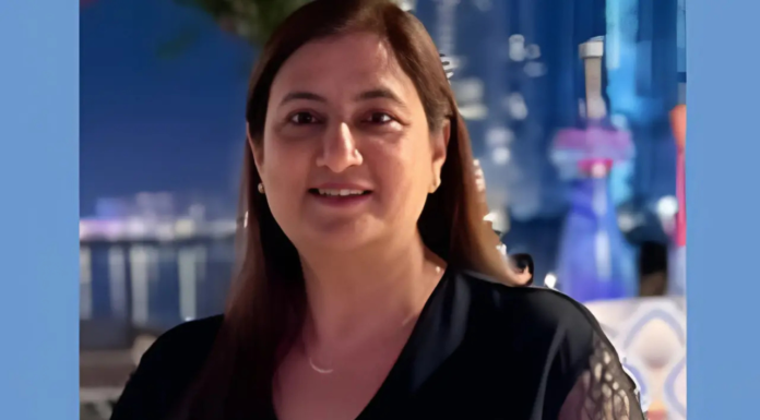 At 57, Anu Chopra Transforms Life Of More Than 100 Homemakers By Training Digital Skills At the age of 57, it was not easy for Anu to start something from scratch. The decision which even the people in their 20s hesitate to take was not easy for a woman in her 50s.