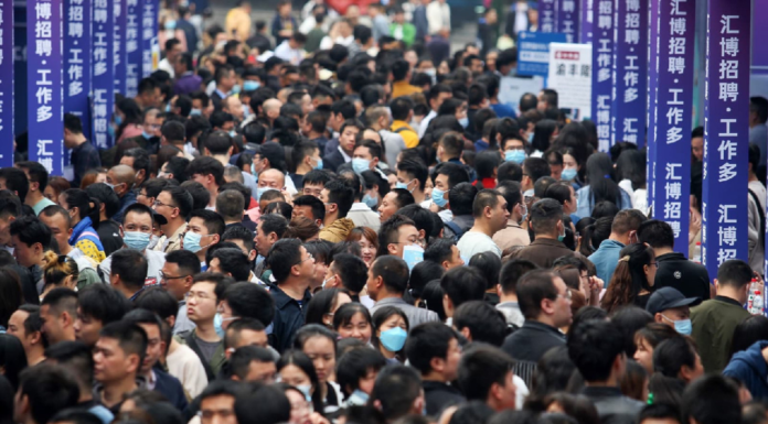 Cracks In China: Rising Job Crisis, Falling Incomes And Elite Exodus The decline in the income of working people in China is clearly visible. Salaries have been cut in many places and the number of jobs has also reduced.