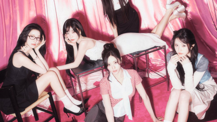 Gossiping with girlfriends is a favorite pastime for almost every girl. It is often dismissed merely as idle chatter or a way to kill time.