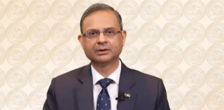 RBI MPC Meeting: Repo Rate Unchanged, India’s GDP Growth Seen At 6.9%, Says Governor RBI Governor Sanjay Malhotra announced that the Monetary Policy Committee had decided to keep the repo rate unchanged.