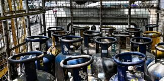 Commercial LPG Prices Hiked By Rs 195.5 Amid Iran War; No Changes In Domestic Rates Commercial LPG Prices Hiked By Rs 195.5 Amid Iran War; No Changes In Domestic Rates