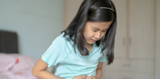 How To Prevent Constipation In Children? Consult A Doctor If You Observe Any Of These 5 Symptoms It is crucial for parents to cultivate healthy habits in children - such as eating meals on time and daily physical activity - to ensure digestive health remains optimal.