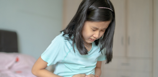 How To Prevent Constipation In Children? Consult A Doctor If You Observe Any Of These 5 Symptoms It is crucial for parents to cultivate healthy habits in children - such as eating meals on time and daily physical activity - to ensure digestive health remains optimal.