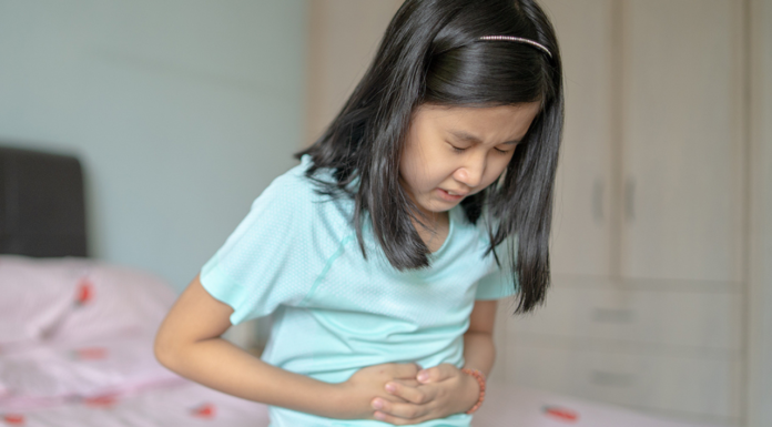 How To Prevent Constipation In Children? Consult A Doctor If You Observe Any Of These 5 Symptoms It is crucial for parents to cultivate healthy habits in children - such as eating meals on time and daily physical activity - to ensure digestive health remains optimal.